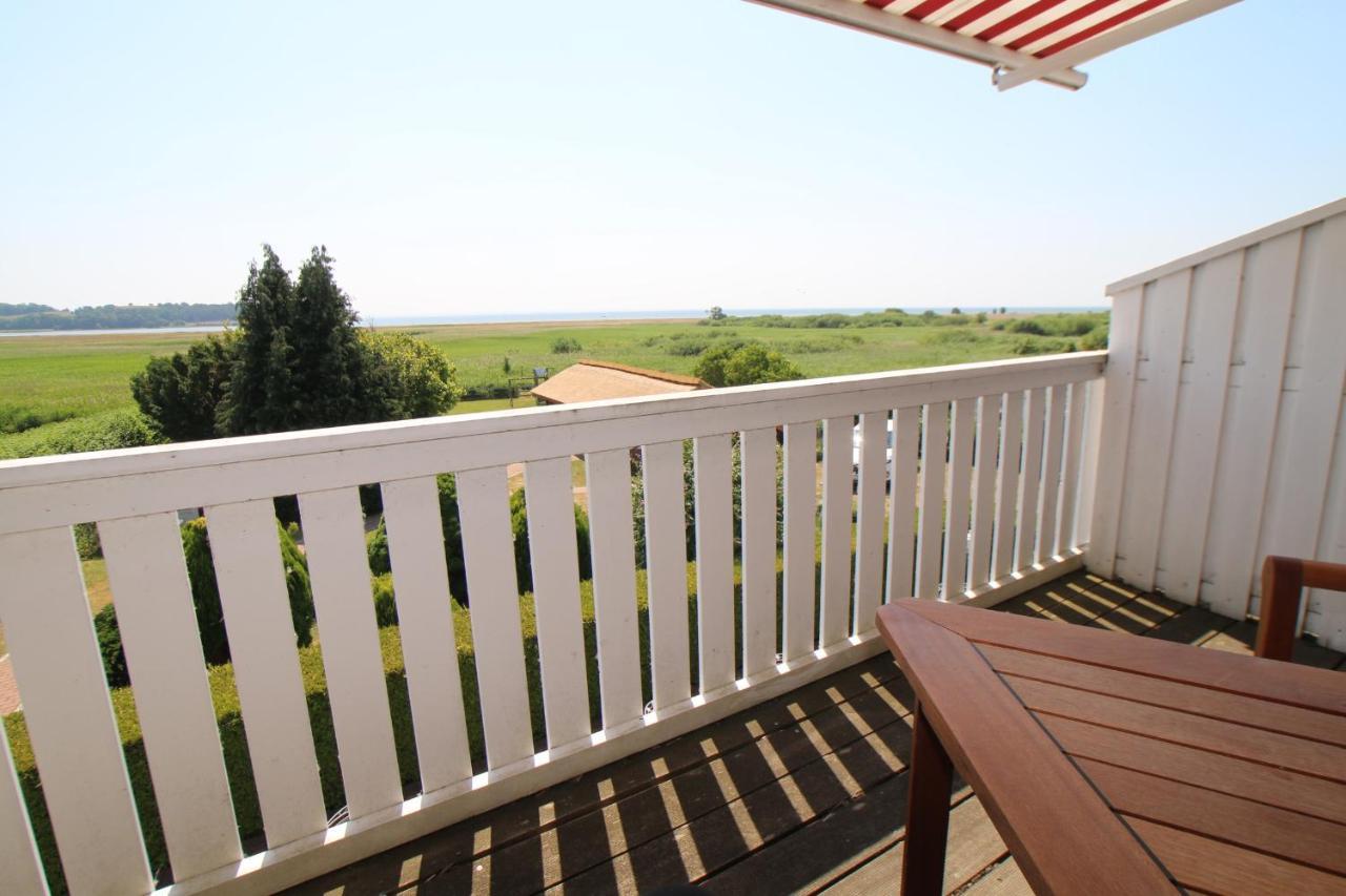 Ferienwohnung Haus am Bodden Groß Zicker Zimmer foto